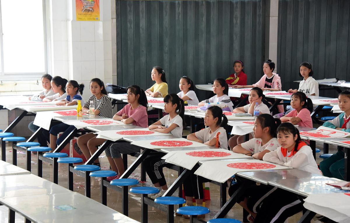 教育厅|教育厅发布通知,中小学生炸锅了,家长:有些难以接受!