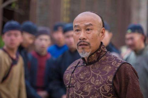 娱乐圈|他是国家一级演员，玩金条长大，住上亿四合院，今儿子是他的骄傲