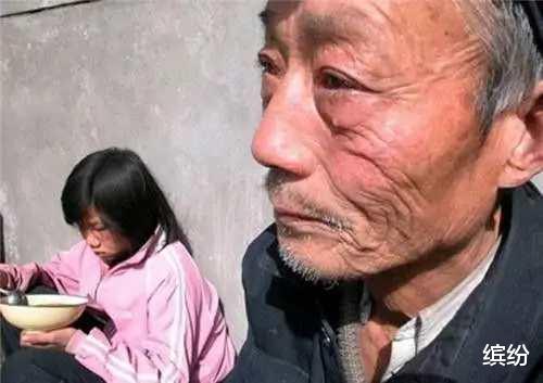 |孩子的高考成绩竟然不到50分，这究竟是为什么？