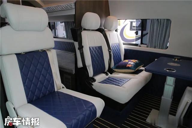 [房车]售价不到18万的房车啥样？能睡2口还配三菱发动机，经济实惠！