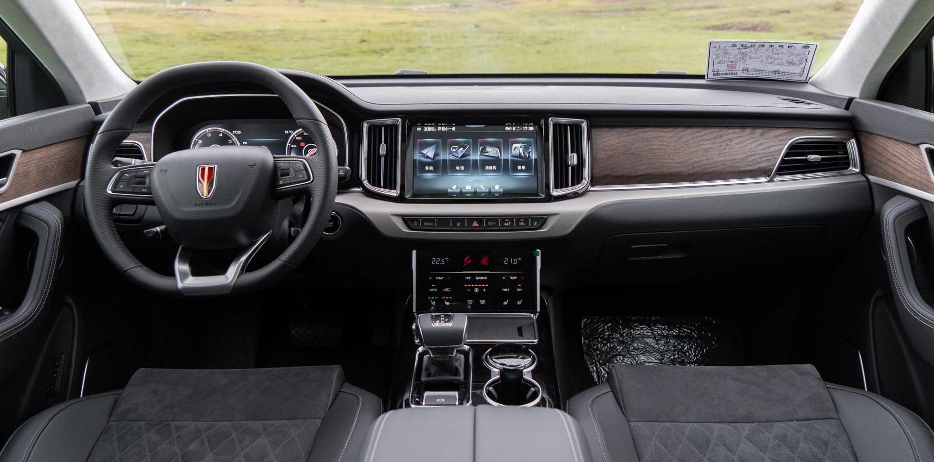 红旗hs7|降维打击！2.0T版红旗HS7登场，汉兰达和冠道还能维持销量吗？