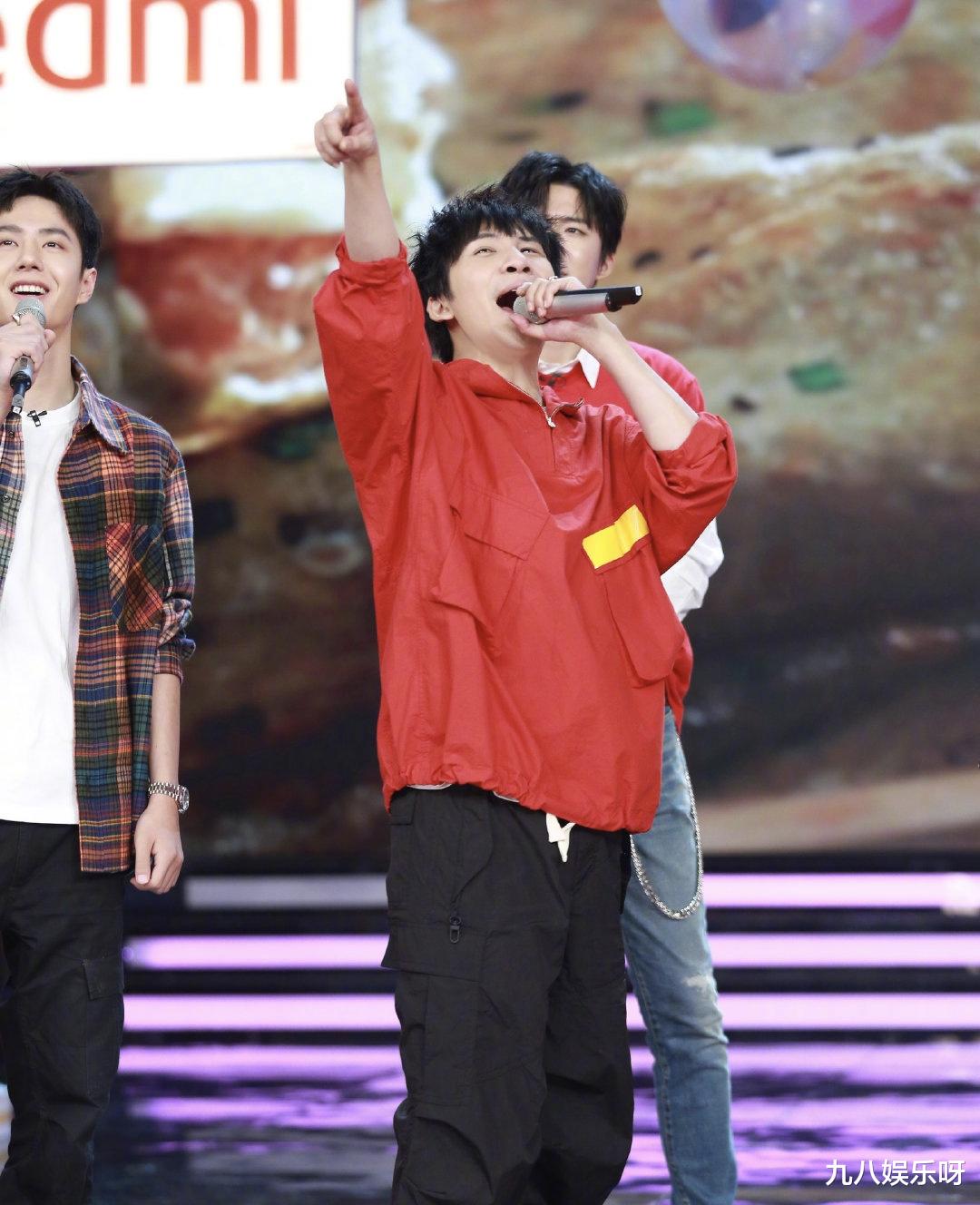 天天向上|《天天向上》12周年，天天兄弟纷纷爆料，最吸引人的不是王一博