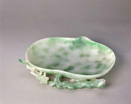 「翡翠」故宫收藏的“天价翡翠”（大饱眼福）