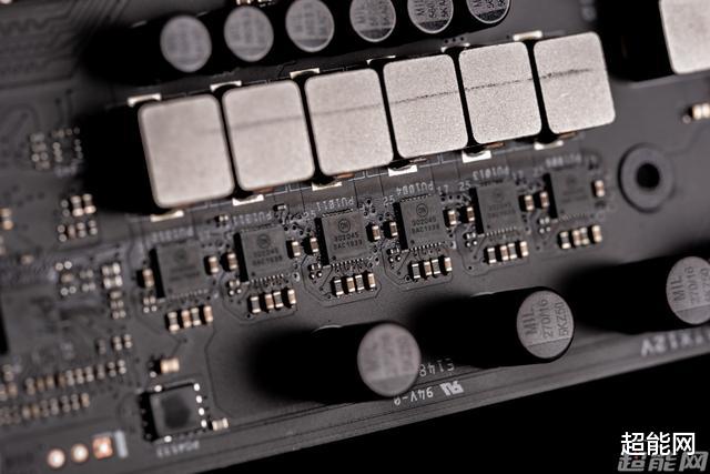 华为|ProArt Z490 CREATOR 10G主板评测：创作者的得力助手