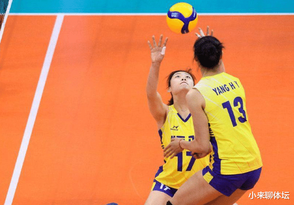 「朱婷」中国女排2022年将大换血，除朱婷外皆有落选可能？根基难以动摇