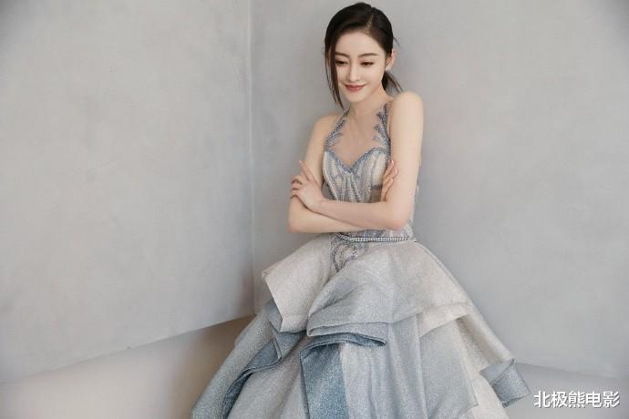 【肖战】自律到极致可怕吗?看张天爱的生活就知道,因为努力人生才能开挂