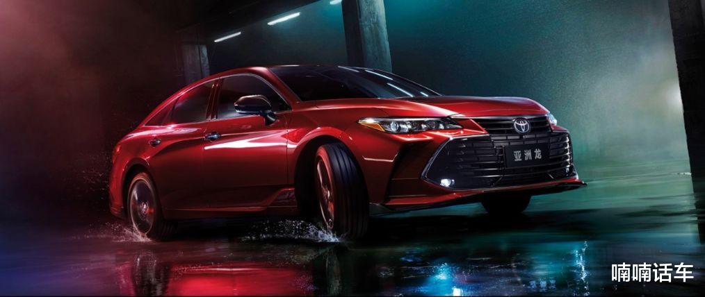 威朗|丰田亚洲龙怎么样？内饰糙了点，成本这个点没得说