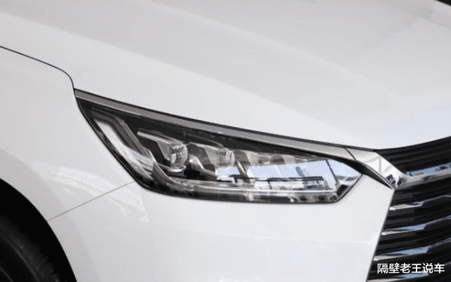 「比亚迪宋」了不起“中国造”，比哈弗M6漂亮十倍，奔驰同级底盘，月薪3000就可买