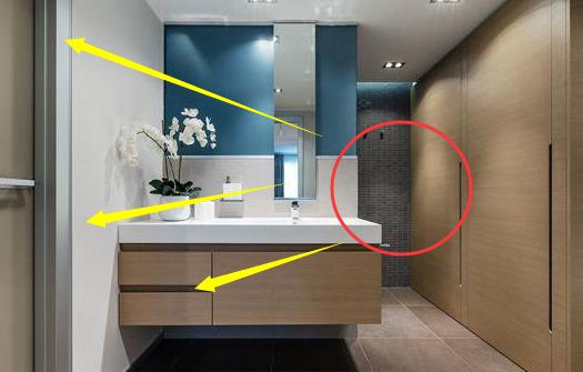 卫生间万万别朝这个方向开，易导致家人出事灾祸频发！