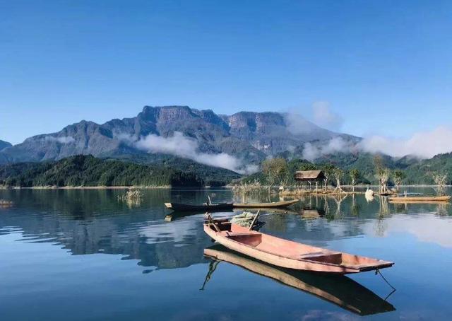 峨眉山|四川封禁6年的景区重新开放，比峨眉山更壮观，九寨沟也甘拜下风