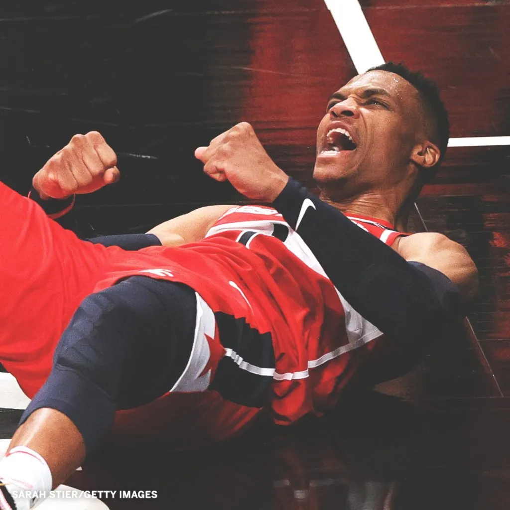 凯里·欧文|空砍58分16板17助!大哥为二弟出头「喝斥」欧文!