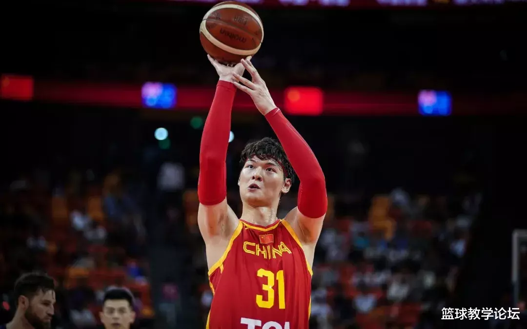 王哲林|消灭垃圾话!又一新规出炉!王哲林彻底失去冲击NBA的机会