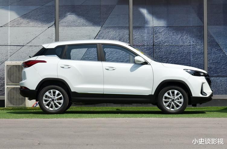 动力|国产SUV再添一员，1.5T动力+全景大天窗，4.99万起售，外观炫酷！