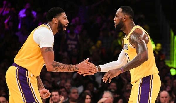 勒布朗·詹姆斯|7012+2163+1782!詹姆斯伟大里程碑历史第一,湖人夺赛点!