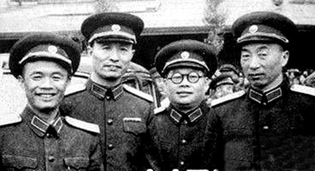 王必成|1955年中国大授衔，三个人闹得最凶，不满军衔低被批评，他们是谁