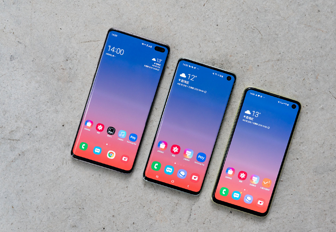 三星galaxy s10|昔日机皇暴跌2700元，2K全面屏+IP68+无线充电，性价比真香！