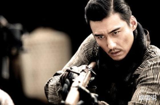 胡兵@中国第一男模胡兵:因太帅被英国富婆追求,今49岁仍痴情等待初恋