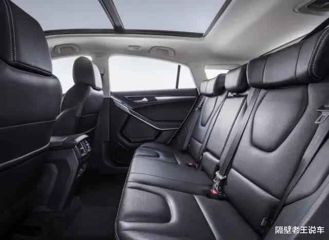 红旗|?不愧为合资良心车,比CRV都宽,关门只剩安静,油耗6.8L,仅售10万