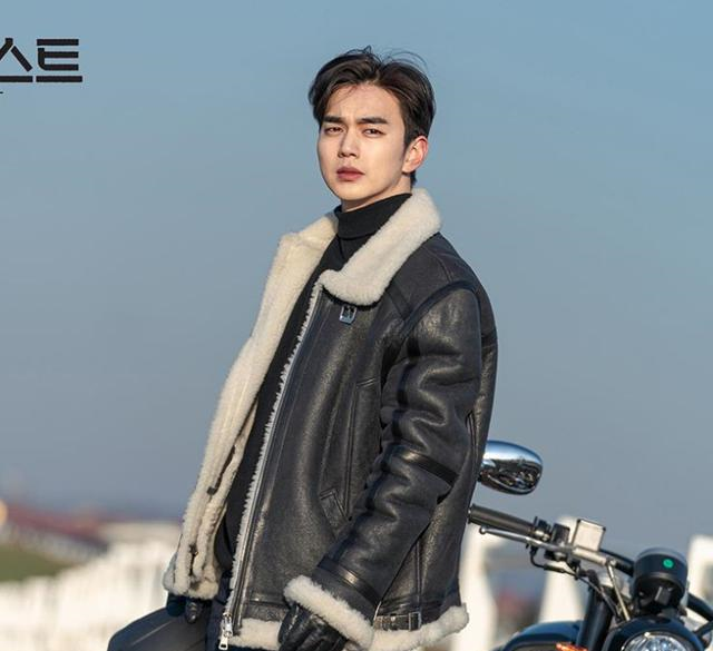 Angelababy|演什么都不火？韩国网友票选挑剧本眼光最差的7位演员