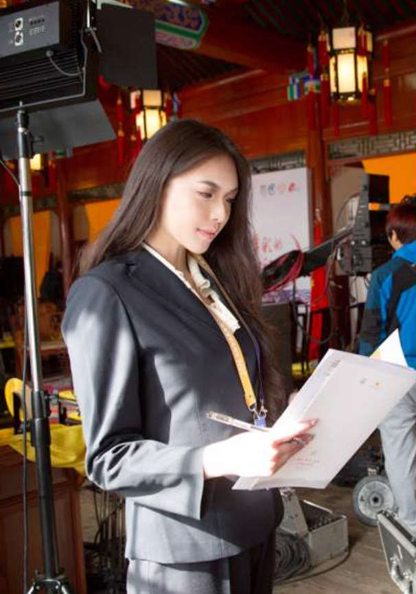 封面新闻|卧底“成都名媛”，真相来了！