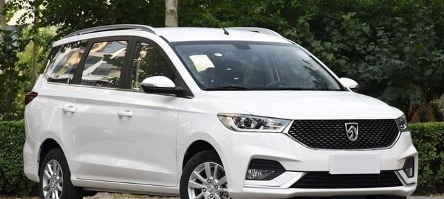 动力|宝骏品牌具体车型点评:适合过小日子的「310W&360」