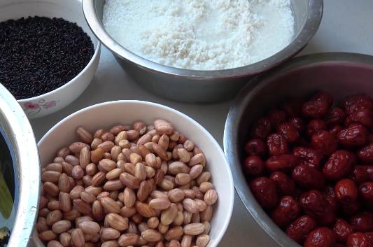 「粽子」网红杂粮粽的做法：这种包法简单易学，包教包会，出锅粽香四溢！