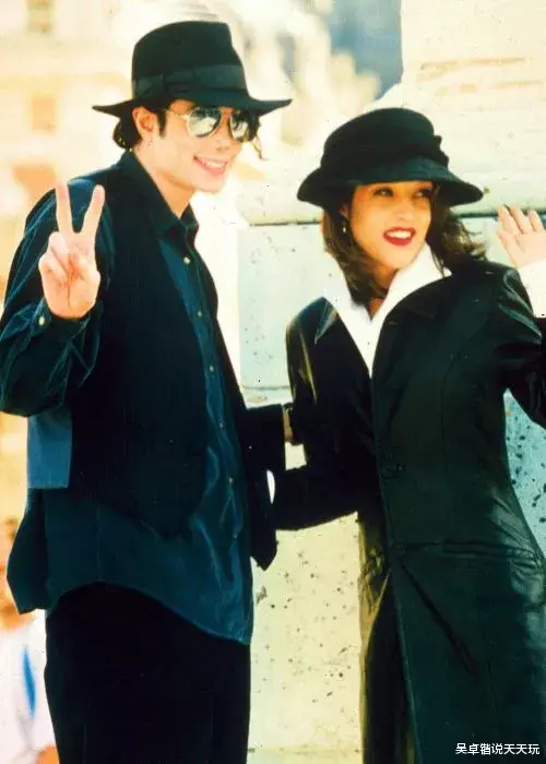 帕丽斯|超级巨星迈迈克尔·杰克逊独女，全球最富星二代的悲喜人生