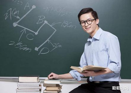 临床医学专业|高考成绩“不理想”怎么办?可报考这4个专业,即使专科也好就业