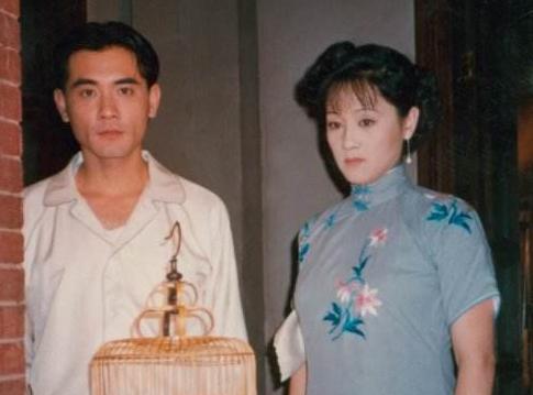 「王姬」女演员王姬一双儿女：女儿29岁闭月羞花，儿子27岁智商却只有4岁