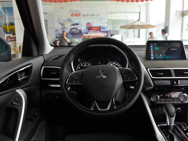 三菱奕歌|三菱王炸SUV来袭，1.5T+6AT，落地10万，造型比长城哈弗H6还霸气