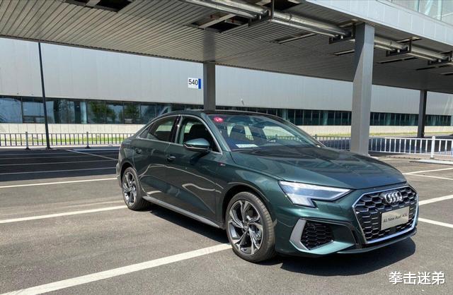 奥迪A3|2021款奥迪A3亮相街头，精致外观颜值一流，长轴距+1.4T，真帅气