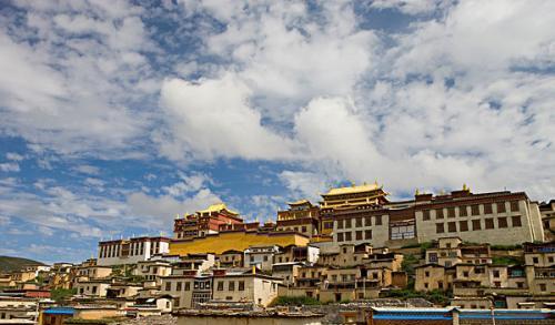 「云南」云南改名最成功的县，从不知名的小县城到家喻户晓