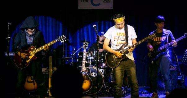 「华语乐坛」解散15年后,这个从前中国最火的乐队宣布复出,粉丝都不信是真的