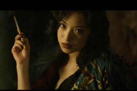 「电影」女星们的第一部电影作品: 刘诗诗当年还叫刘诗施, 赵丽颖妆好淡!