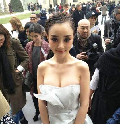 李晨|李晨的前女友个个貌美如花,没想到你是这样的大黑牛
