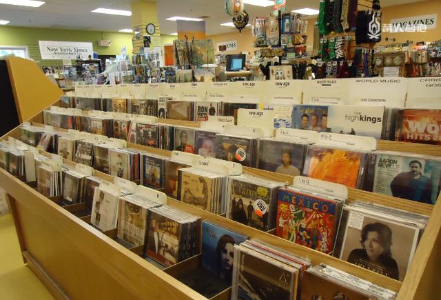 Lady Gaga@「动森」K.K 狗的奇妙冒险：登上其他歌手专辑封面是什么体验？