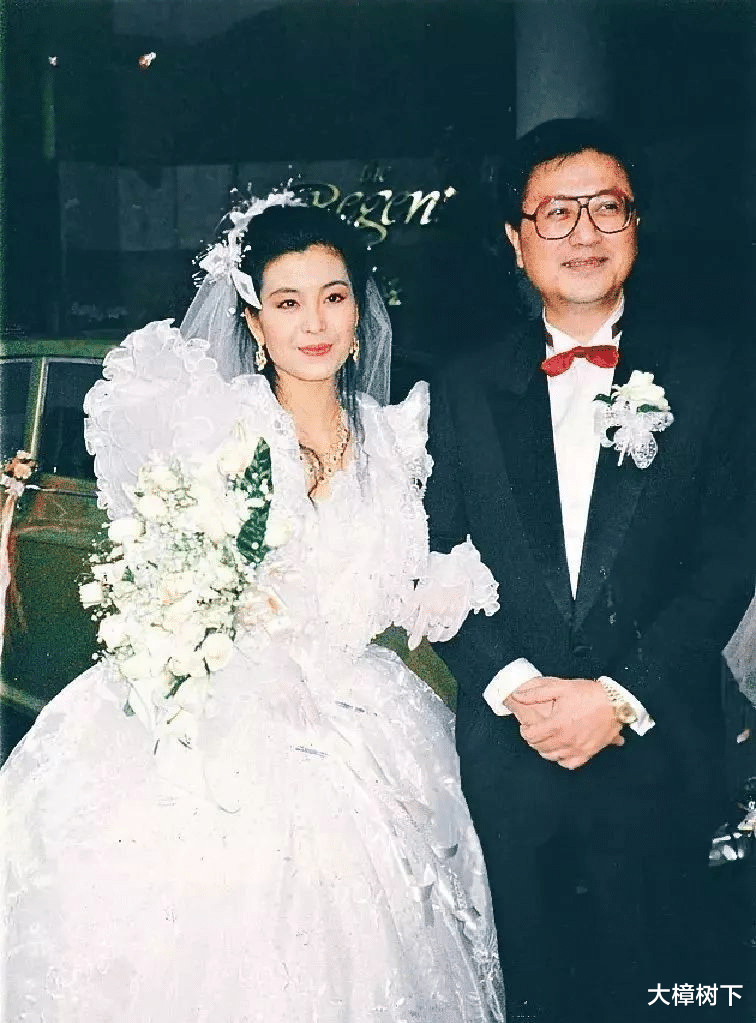 [伍咏薇]结婚13天丈夫却离世，1.7亿遗产只得900万，后与有妇之夫交往4年