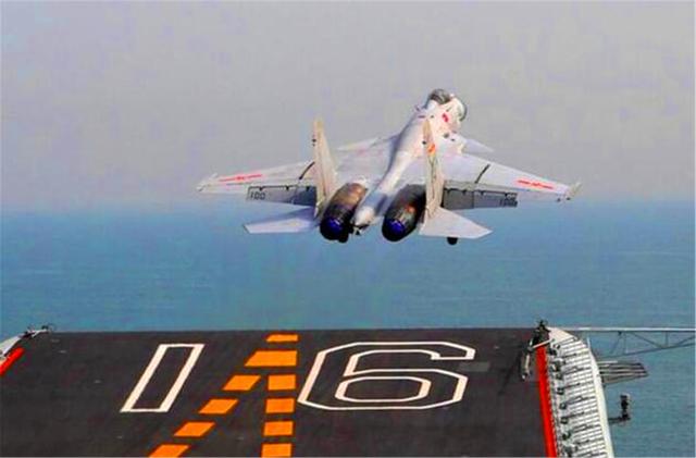 『辽宁省』北京小伙在美海军服役4年，回国后看到辽宁号，直言中美海军差距