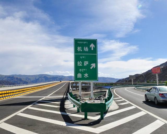 【】中国最美公路，每一处都是绝佳的自驾圣地，中途可停车欣赏美景
