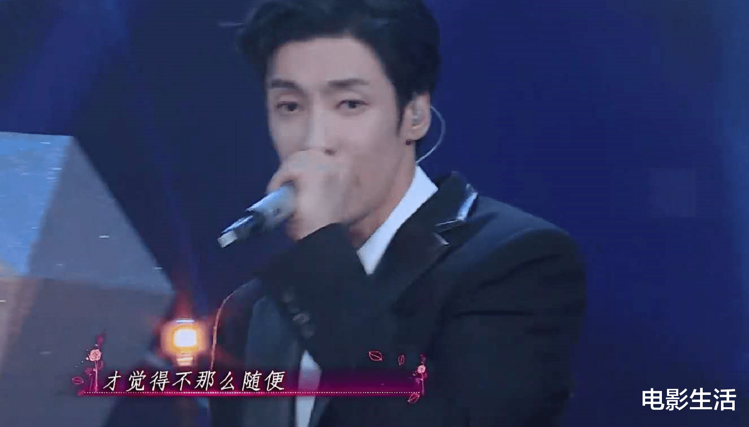 曾毅|《天天向上》曾毅个人秀跳广场舞,表现尴尬,只有王一博敢说实话