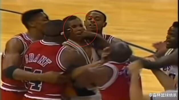 [迈克尔·乔丹]乔丹满场追打米勒却被裁判放过，一记老拳太狠辣，神射手记恨27年