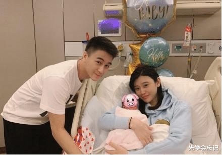 「奚梦瑶」赌王离世2天后的凌晨2: 00，奚梦瑶在人生的\T台\上，再次摔倒