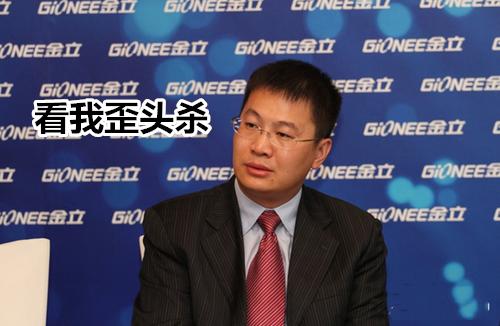 卢伟冰■麒麟820中端之光1秒卖了多少台？网友：应了卢伟冰一年前的那句话