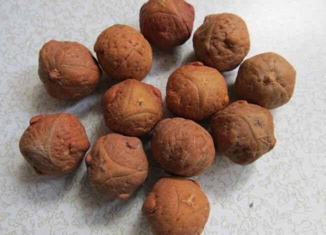 文玩@文玩圈中超级丑的6种文玩，圈外人都当垃圾，越丑反而越贵越难买