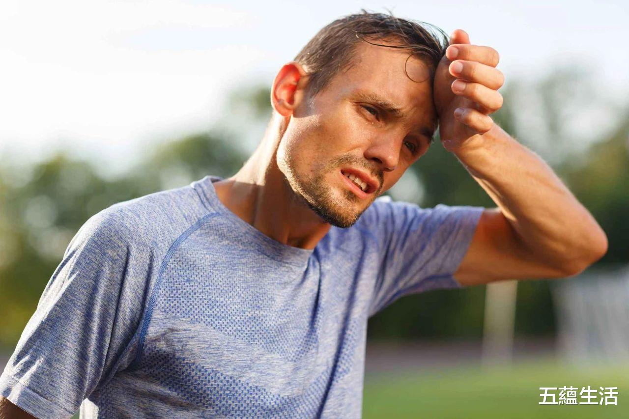更年期|身体好不好,看夏天流多少汗就知道!若这些部位总流汗,要重视!