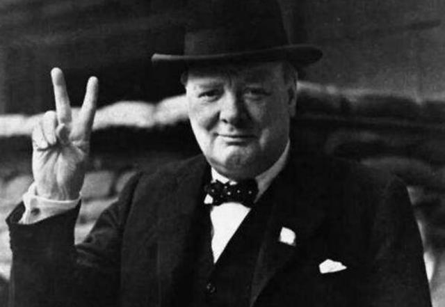 占卜|比袁天罡还厉害的美国“算命婆”,临终前最后一个预言和中国有关