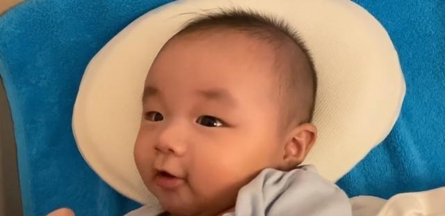 张翰|黄晓明baby一家三口罕见合体卖萌!全员漫画脸,真不愧是颜霸家族