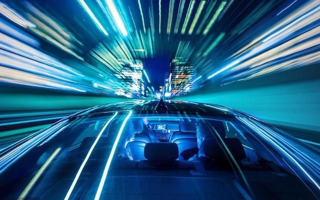 「时空旅行」看看那些自称来自未来的穿越者们!一万年后的穿越者居然被捕!