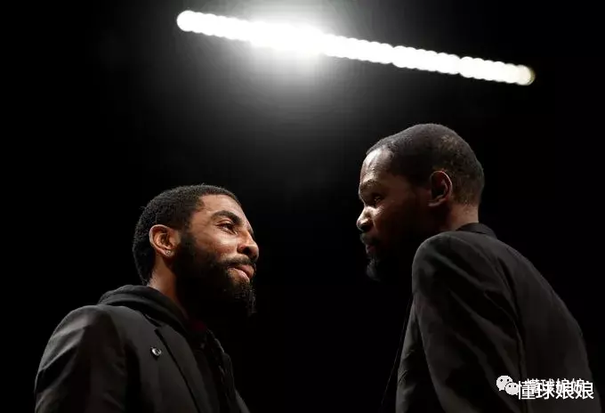 「欧文」牛逼了！欧文突然反悔召开200人大会号召罢赛，大佬们很生气