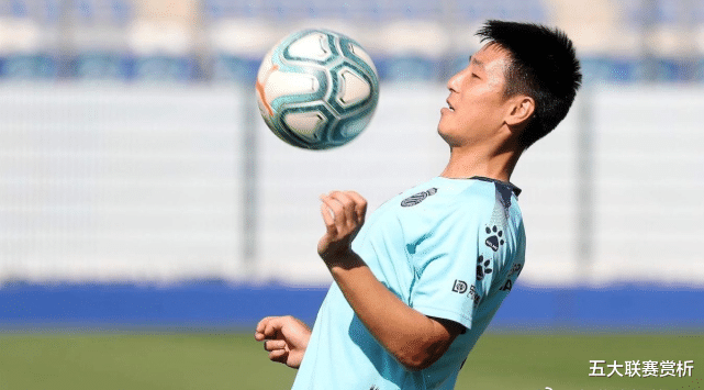 「武磊」1-0,32分钟被红牌罚下!日本天才差武磊太远:20场0球